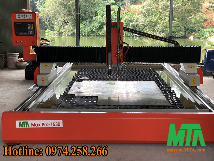 Máy cắt plasma CNC MaxPro-1530